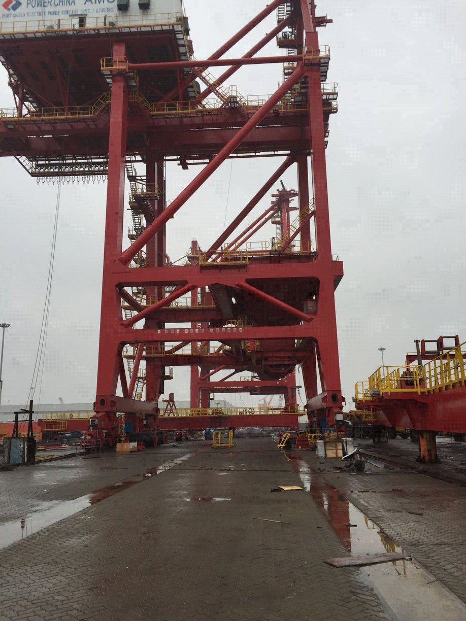 巴基斯坦1500t卸船机安装项目